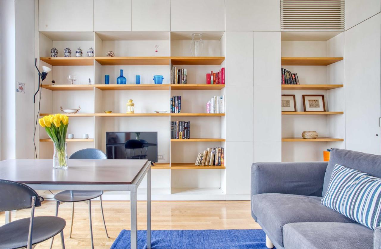 Joivy Vibrant Studio With Balcony ميلان المظهر الخارجي الصورة