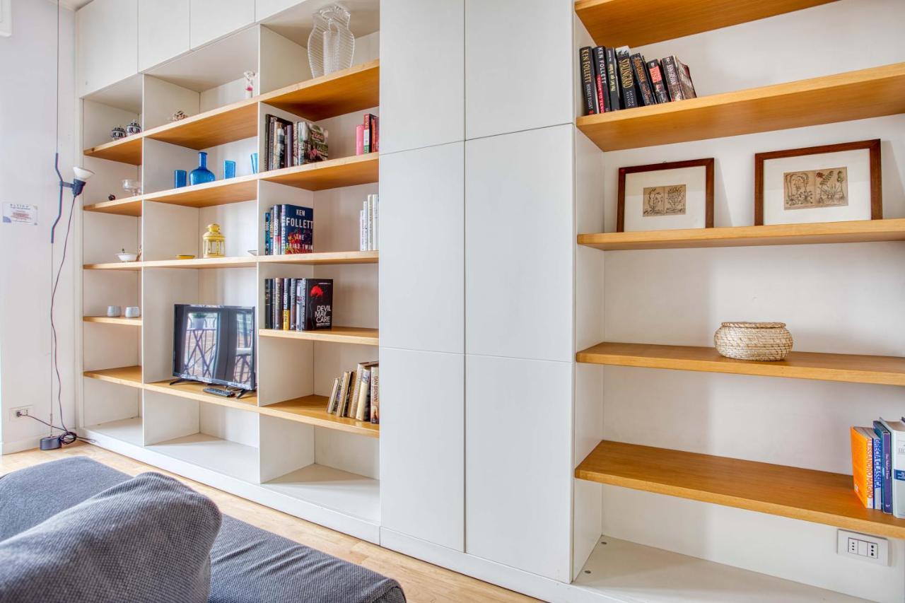 Joivy Vibrant Studio With Balcony ميلان المظهر الخارجي الصورة